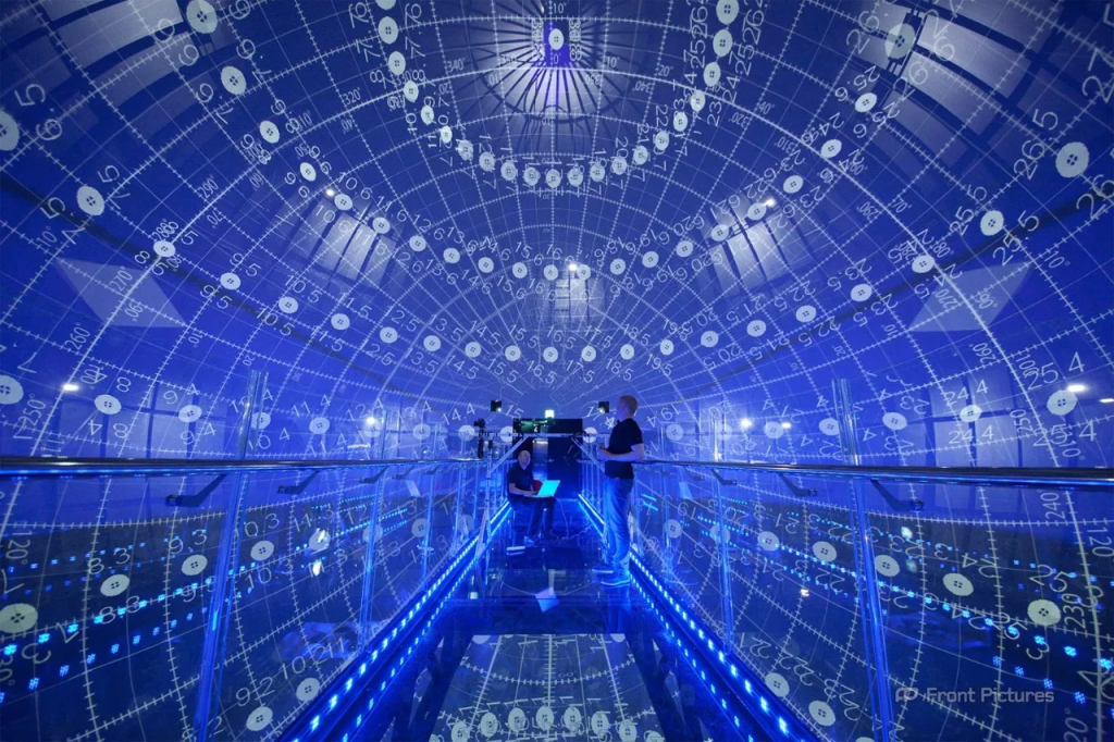 探索未来：韩国首个360°影院Space 360的沉浸体验