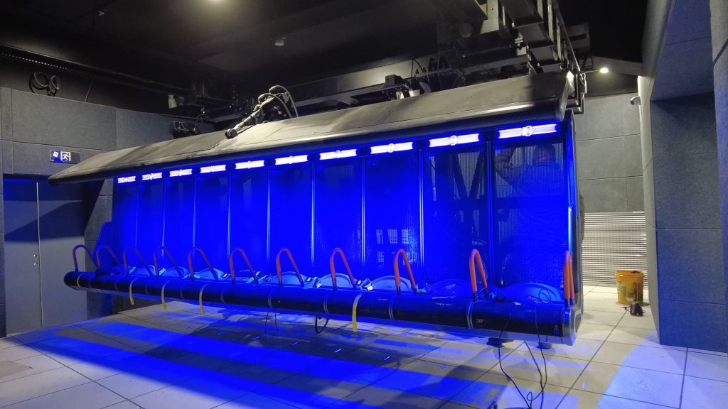 一“幕”倾城！观度飞行球幕带火新地标，甘肃松鸣岩掀起科普研学风暴￼